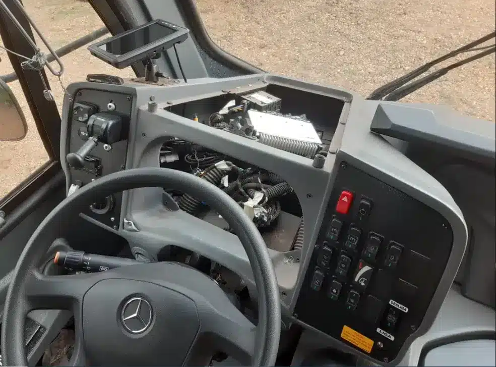 Noticias de Araras | Com menos ônibus, estudantes faltam às aulas e enfrentam atrasos e superlotação em Araras, SP