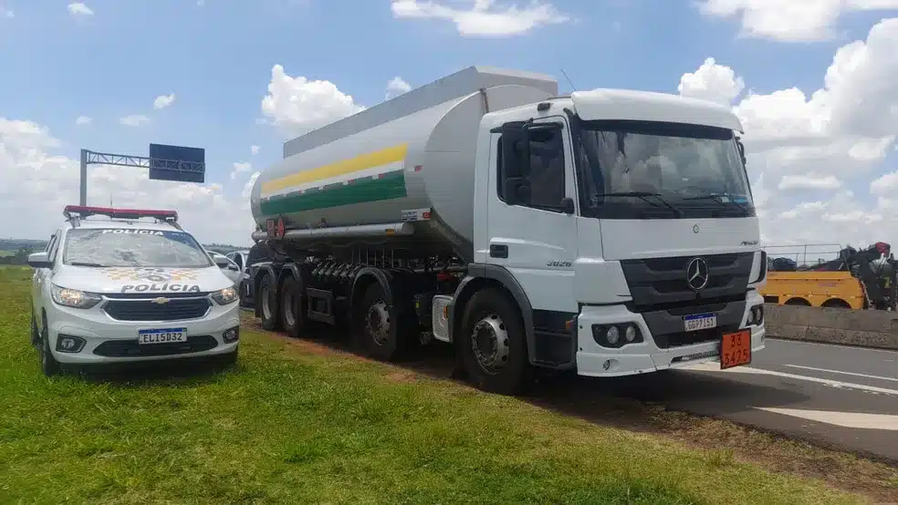 Noticias de Araras | 22/11/23 Plantão Policial - Confira as Principais Notícias com o Repórter Beto Ribeiro Noticias de Araras | 22/11/23 Plantão Policial - Confira as Principais Notícias com o Repórter Beto Ribeiro