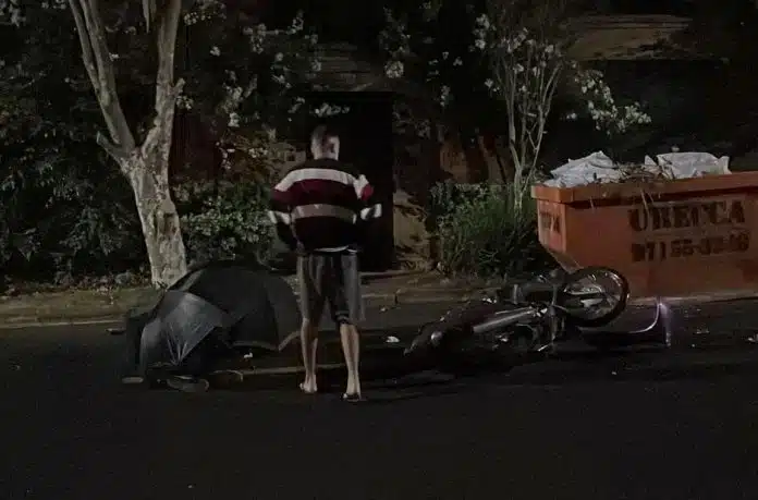 Noticias de Araras | Entregador Sofre Grave Acidente e Enfrenta Dificuldades para Tratamento Médico em Araras, SP Noticias de Araras | Entregador Sofre Grave Acidente e Enfrenta Dificuldades para Tratamento Médico em Araras, SP