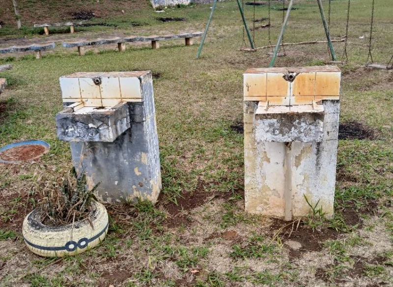 Noticias de Araras | Moradores denunciam abandono de campo de futebol do Jardim Copacabana em Araras, SP