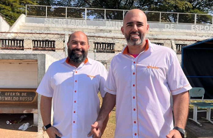 Parceria entre Repórter Beto Ribeiro e XTurbo para transmissão do Amadorzão de Futebol em Araras, SP