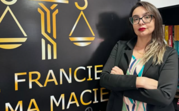 Advogada Dra. Francielli Palma Maciel orienta segurados do INSS sobre aposentadoria por tempo de serviço