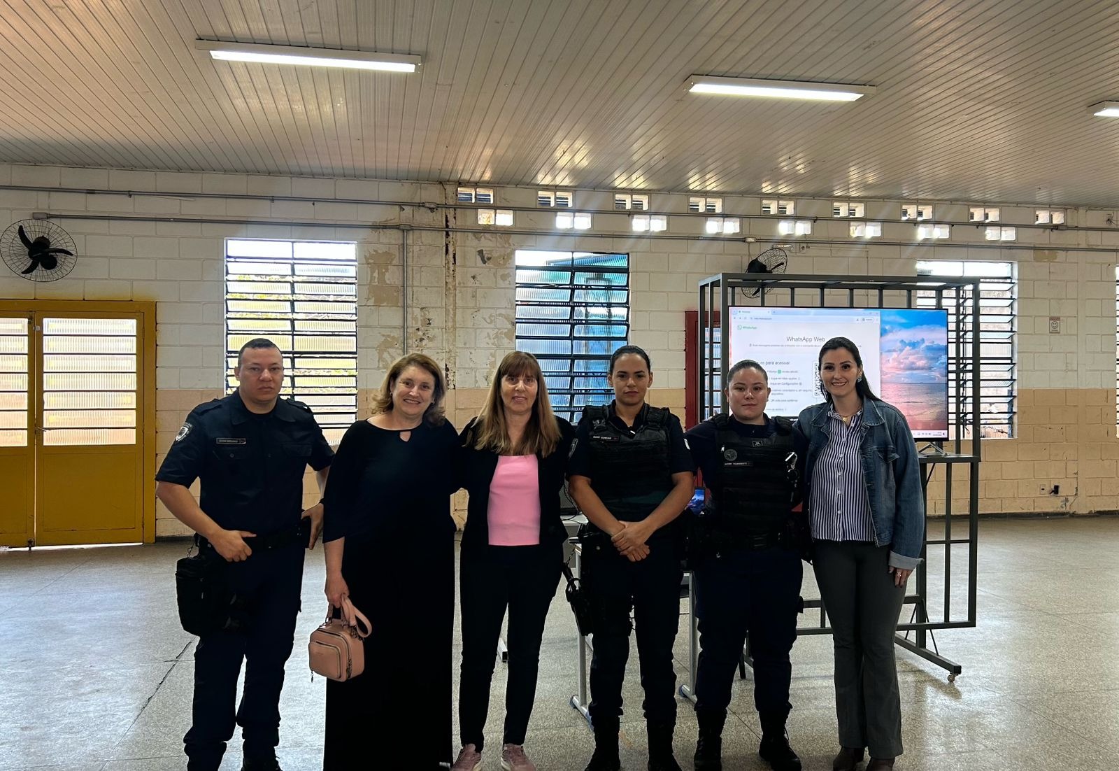 Noticias de Araras | Projeto "Anjos da Guarda" realiza palestra sobre Ato Infracional na EMEF Profª Adalgisa Balestro Franzini com apoio da AHEDA em Araras, SP Noticias de Araras | Projeto "Anjos da Guarda" realiza palestra sobre Ato Infracional na EMEF Profª Adalgisa Balestro Franzini com apoio da AHEDA em Araras, SP