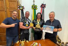 Campeões Mundiais de Powerlifting são recebidos pelo prefeito Irineu Maretto em Araras, SP