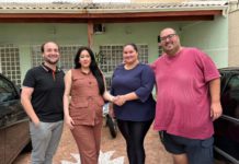 Aperto de mãos sela parceria entre Grupo Repórter Beto Ribeiro e Uccella Imóveis com foco na expansão do mercado imobiliário em Araras, SP