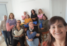 Projeto “Almofadas do Coração” leva conforto e acolhimento a mulheres em tratamento contra o câncer na região de Araras, SP