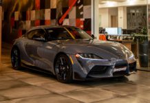 Paito Motors recebe edição limitada do Toyota GR Supra A91-MT com câmbio manual de 6 marchas